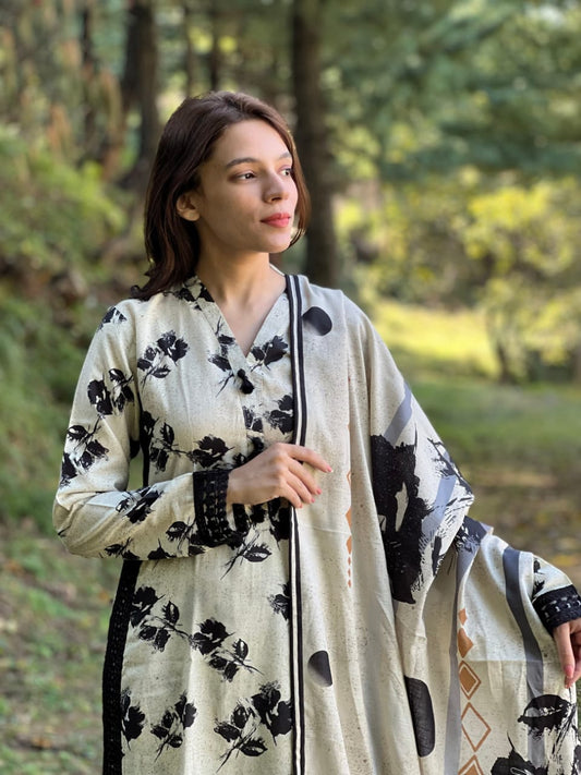 Elegant Side Baju Lace 3-Piece Set with Pants & Malmal Dupatta