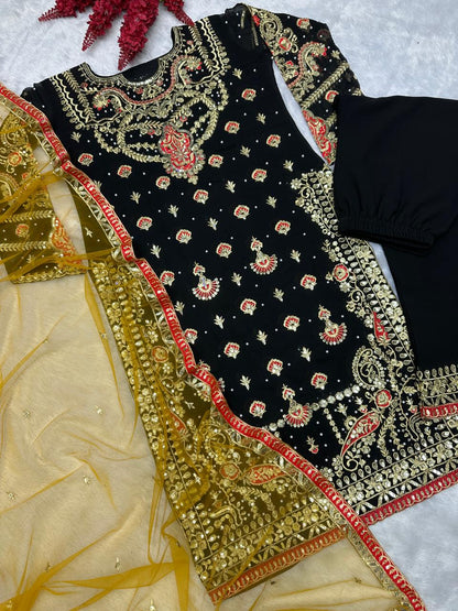Elegant 3-Piece Set with Lace Side Work, Matching Pants with Pocket & Malmal Dupatta
