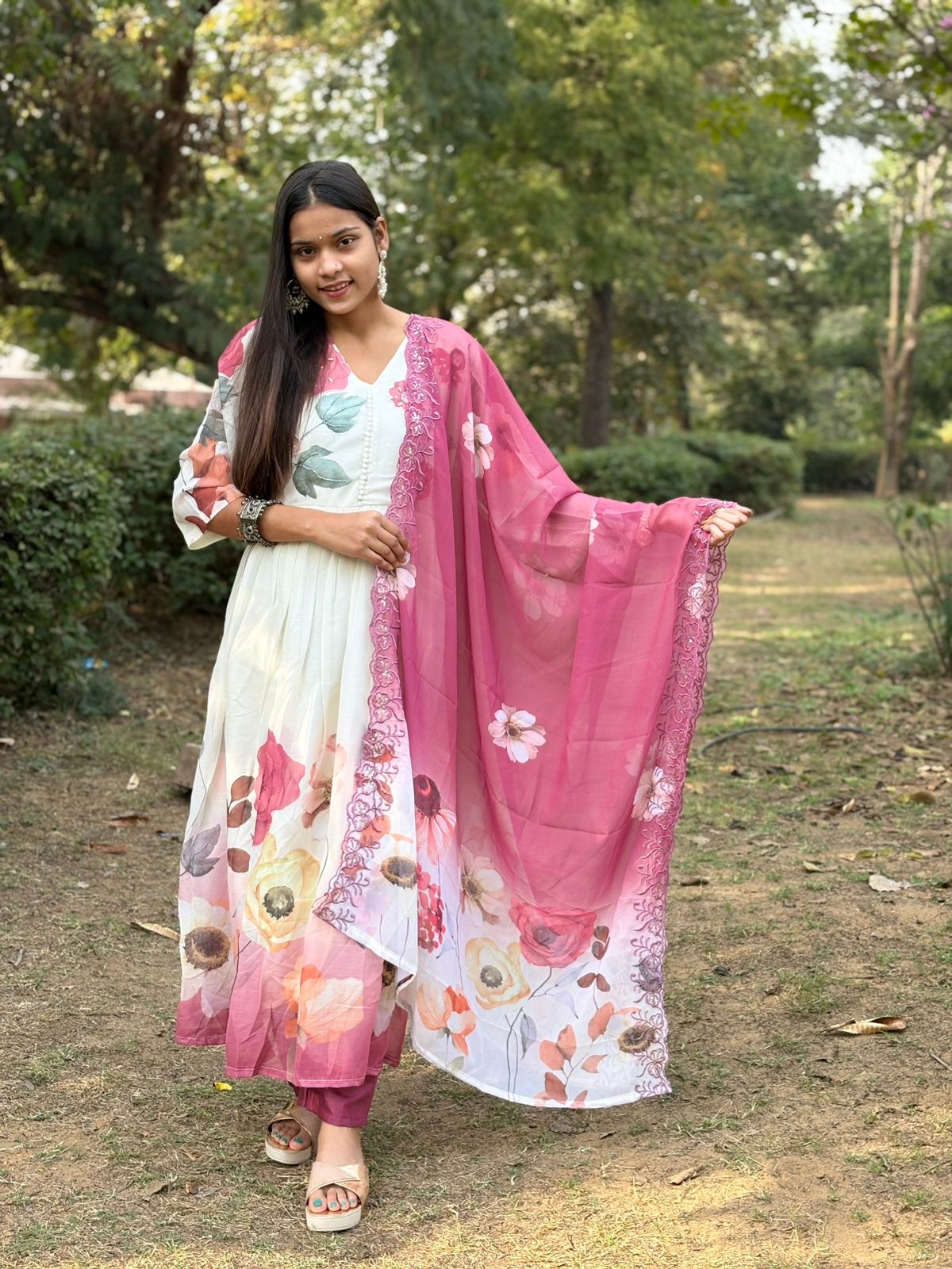 Trandy Beautiful Anarkali 3 Piece Set